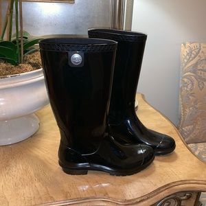 Ugg Shaye women’s y’all rain boots